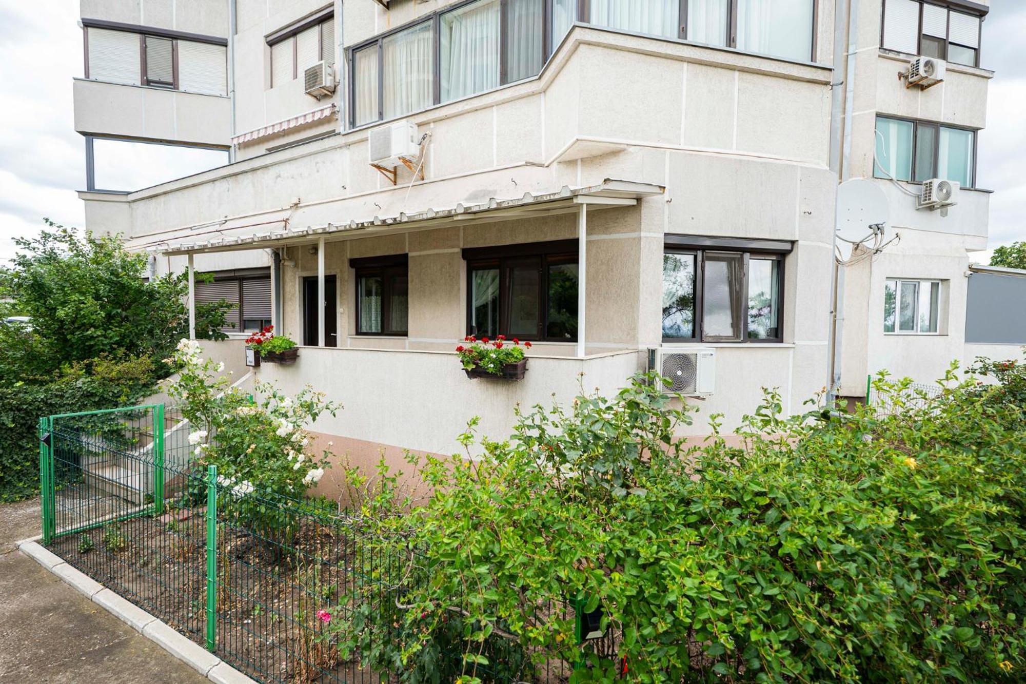 Noblesse Suite Galati  Luaran gambar