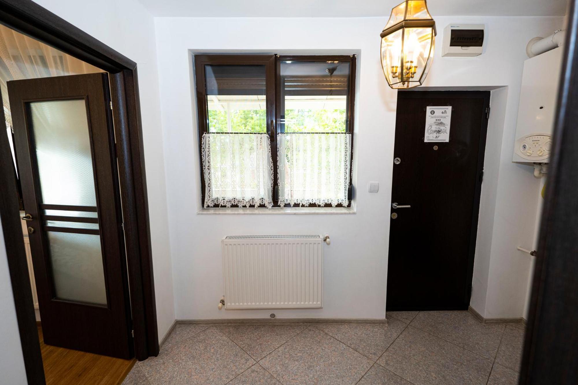 Noblesse Suite Galati  Luaran gambar