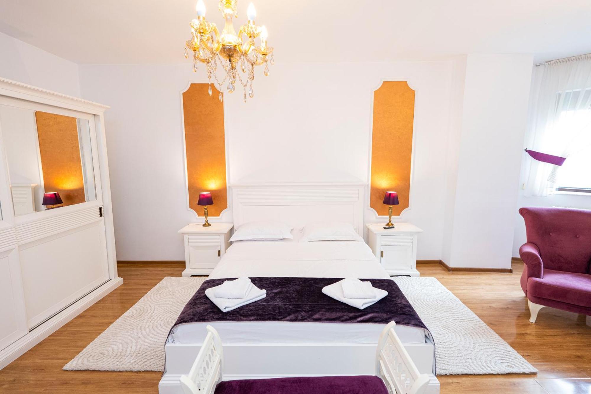 Noblesse Suite Galati  Luaran gambar